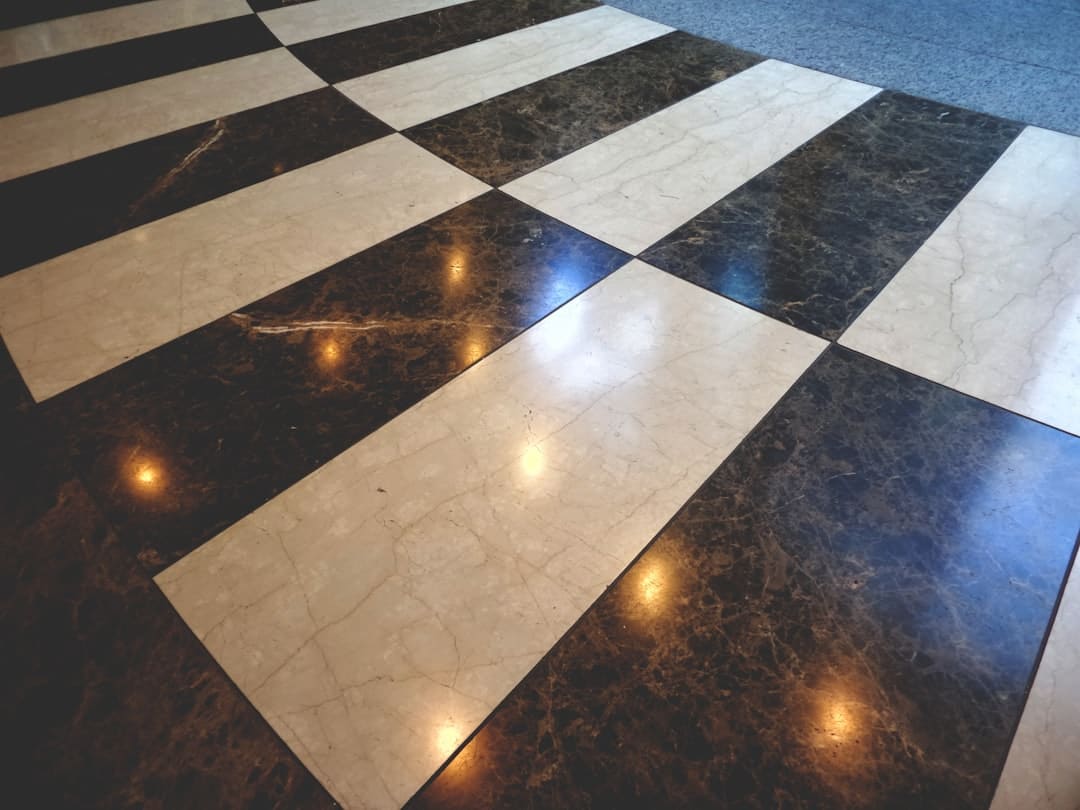 Polishing a marble floor to a high shine